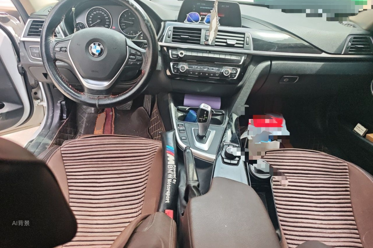 BMW 3 Series 2018 car image #11