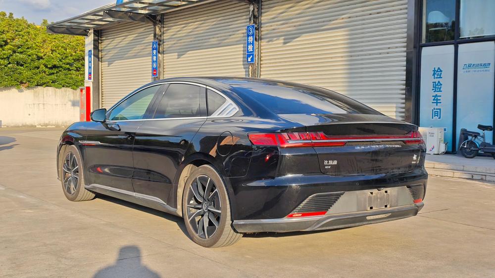 BYD Han 2020 #4 BYD Han 2020 car image #4