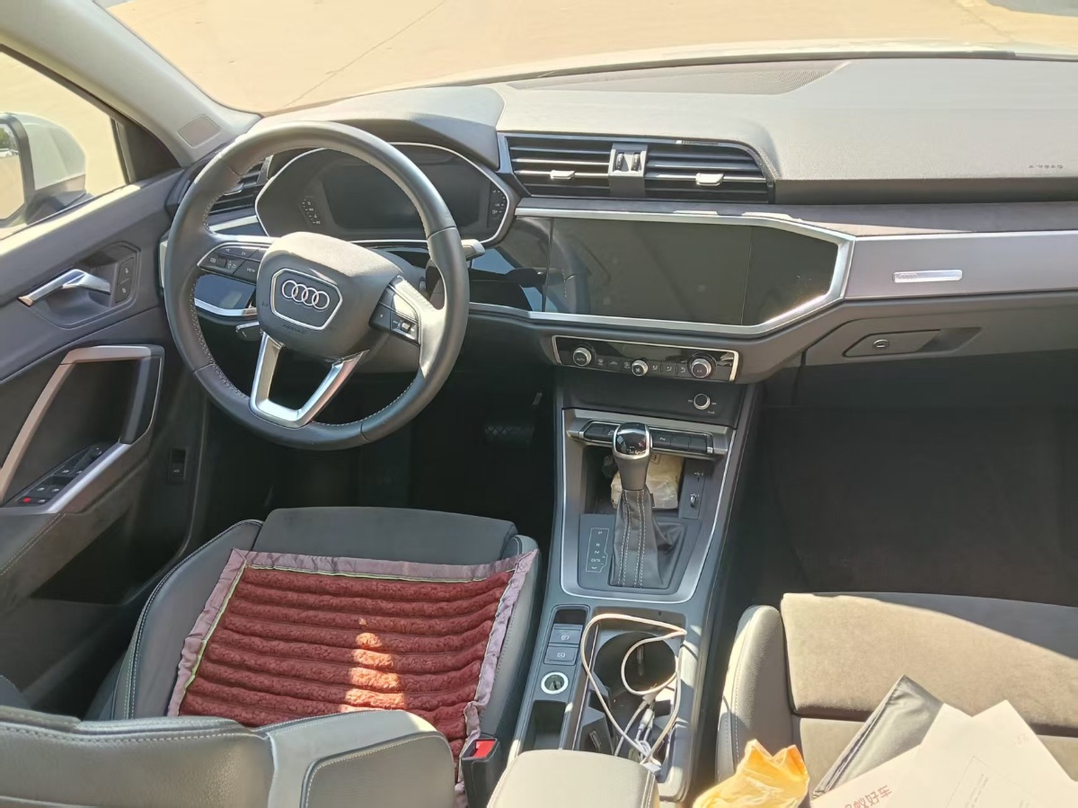 Audi Q3 2020 #7 Audi Q3 2020 car image #7