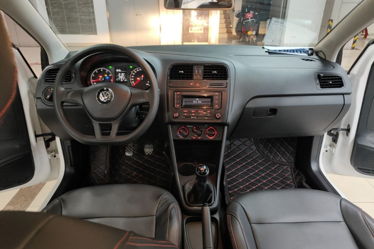 Volkswagen Polo 2017 #10 Volkswagen Polo 2017 car image #10