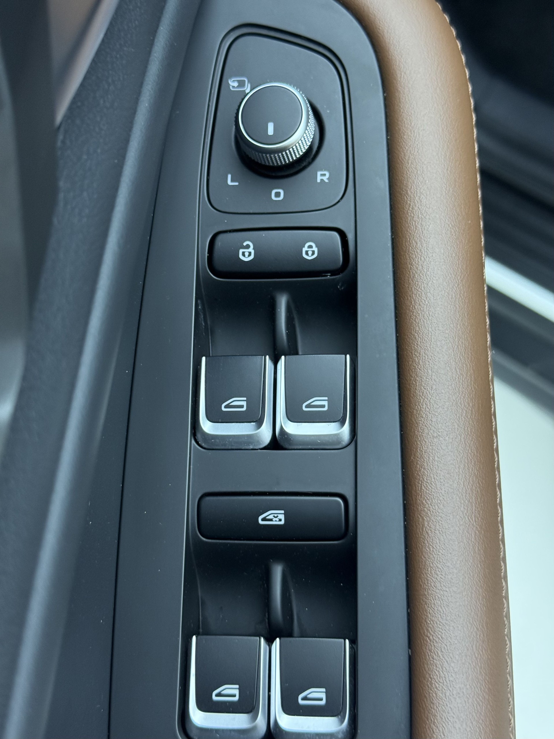 GEELY Vision X6 2022 #13 GEELY Vision X6 2022 car image #13
