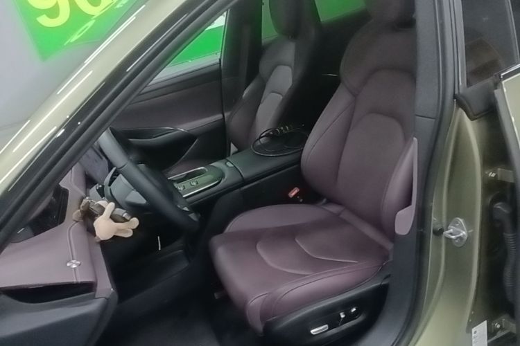 MI SU7 2024 car image #19