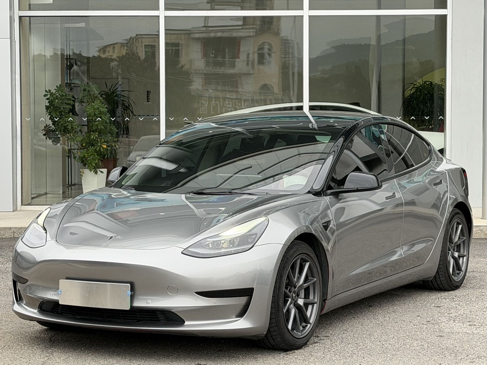 Tesla Model 3 2021 Tesla Model 3 2021 car image