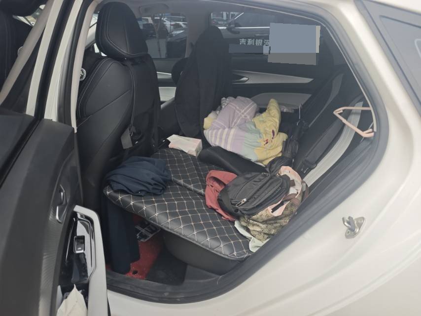 GEELY Binray 2024 car image #5