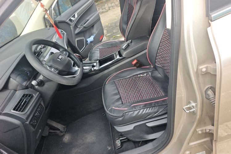 GEELY Emgrand GS 2020 car image #19