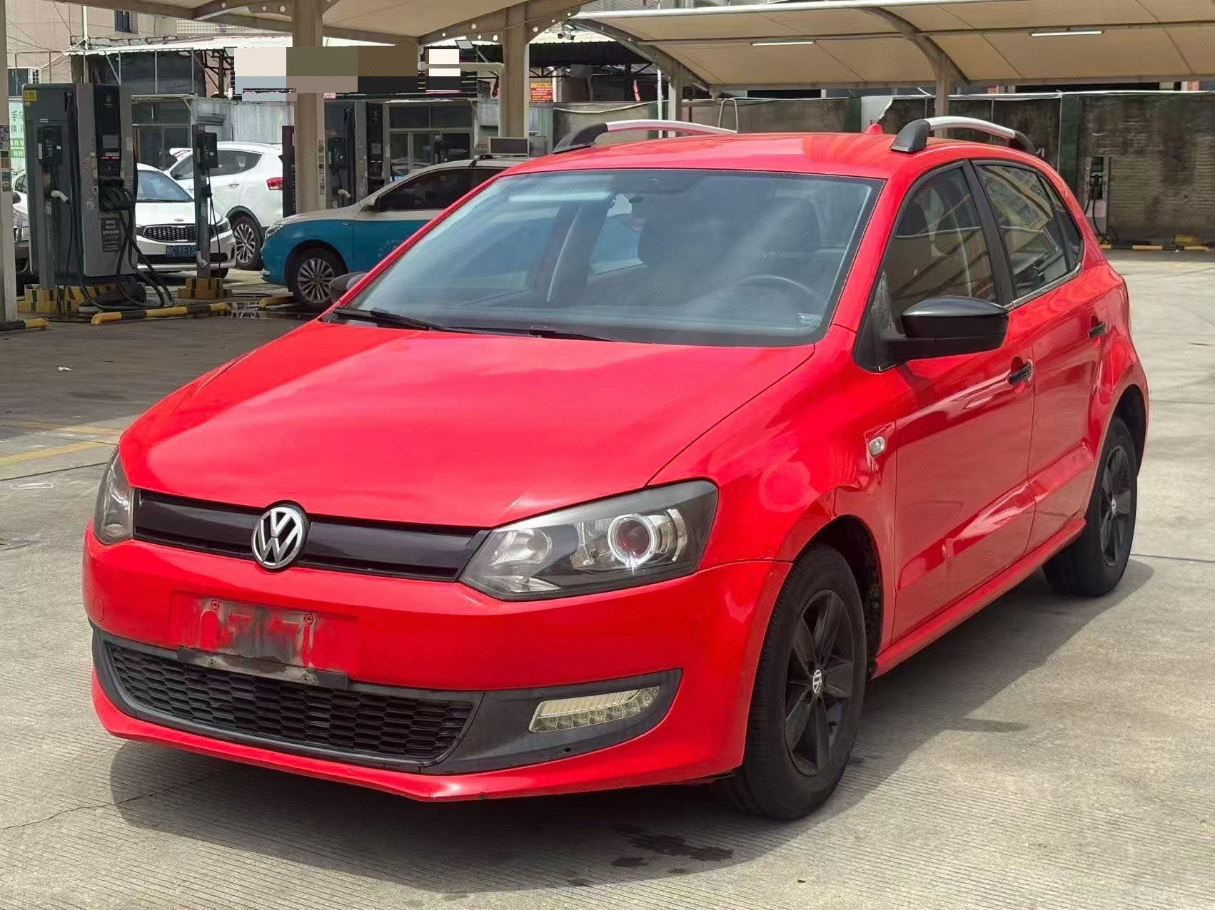 Volkswagen Polo 2014 car image 
