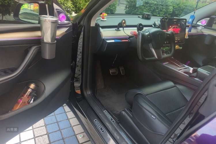 Tesla Model Y 2023 #18 Tesla Model Y 2023 car image #18