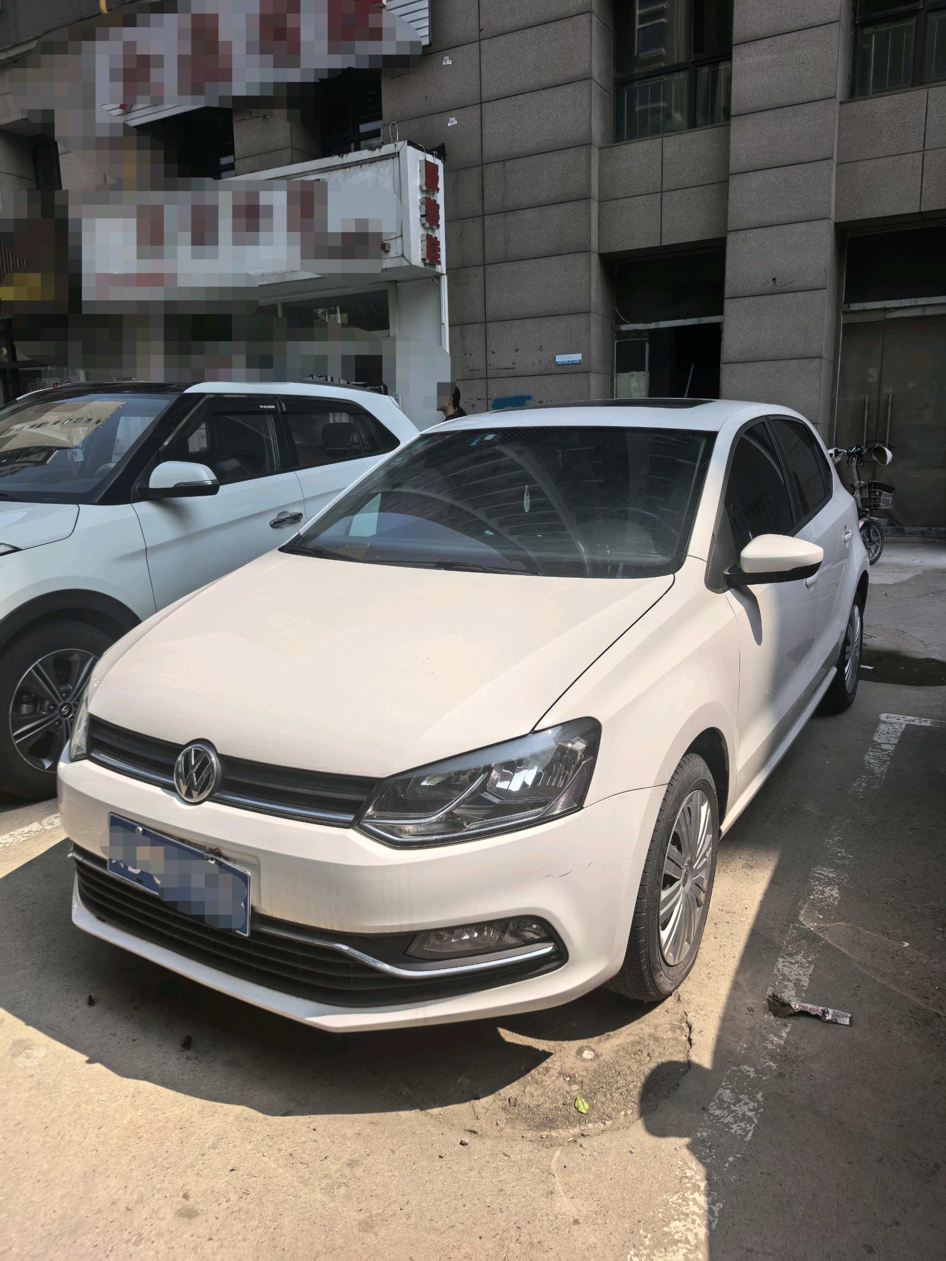Volkswagen Polo 2017 car image 