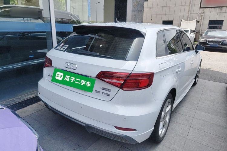 Audi A3 2019 car image #7