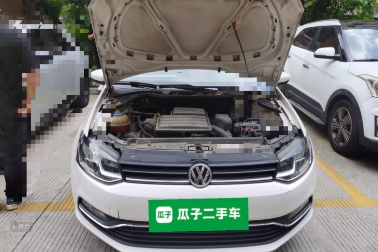 Volkswagen Polo 2015 car image #22
