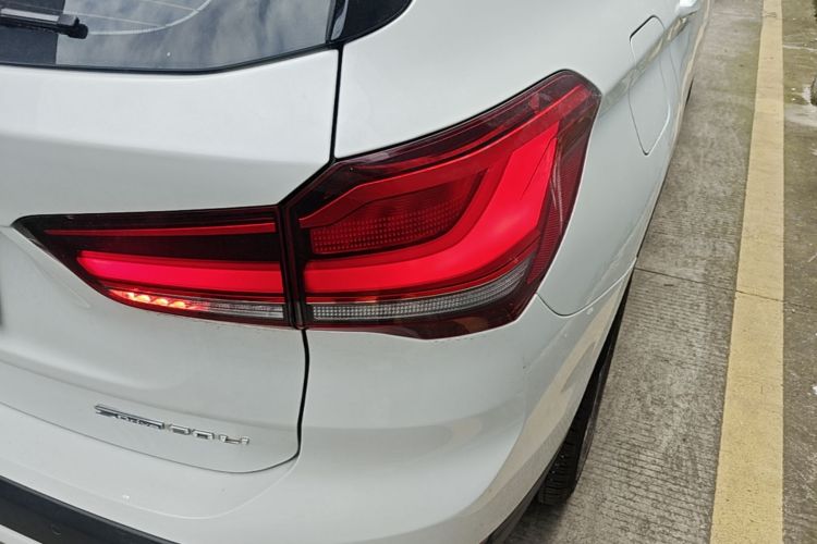 BMW X1 2022 #8 BMW X1 2022 car image #8