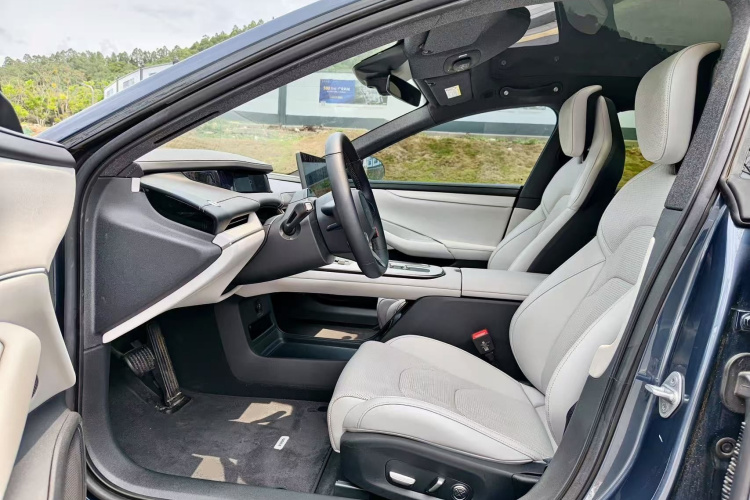 MI SU7 2024 image de voiture #14