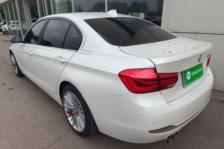 BMW 3 Series 2018 car image #5