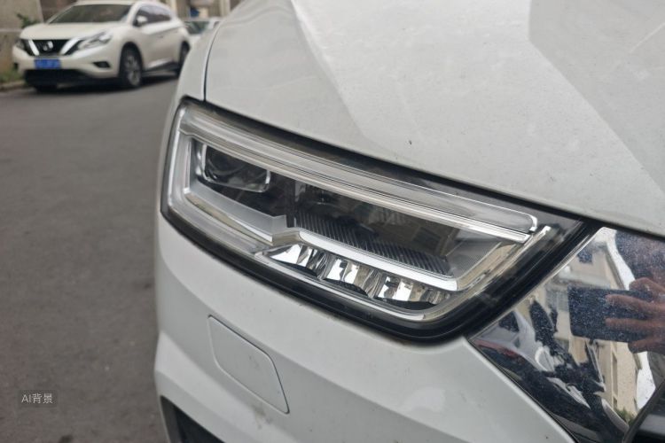 Audi Q3 2018 #8 Audi Q3 2018 car image #8