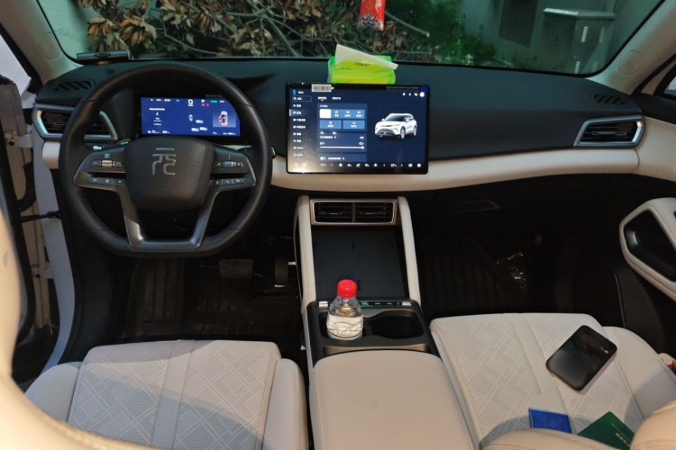 BYD YuanUP 2025 car image #7