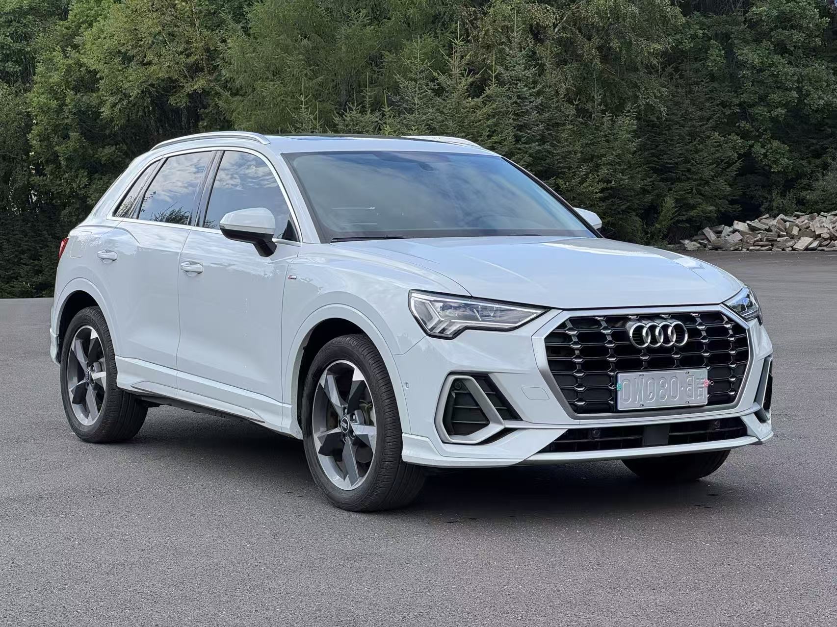 Audi Q3 2023 #3 Audi Q3 2023 car image #3
