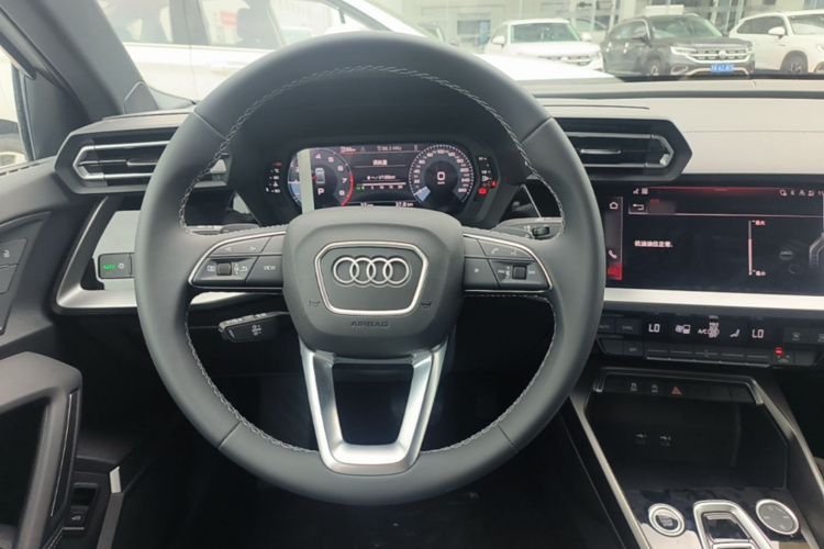 Audi A3 2026 immagine di auto #11