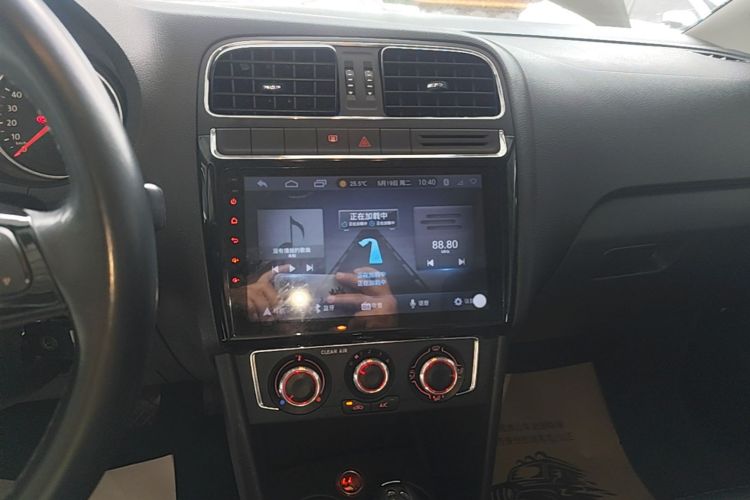 Volkswagen Polo 2017 #17 Volkswagen Polo 2017 car image #17