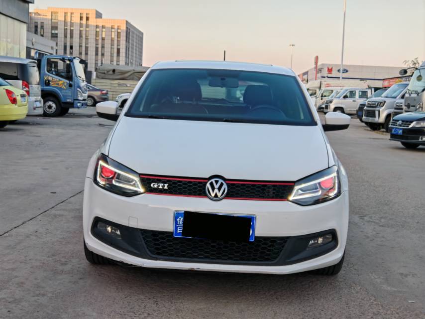 Volkswagen Polo 2014 #2 Volkswagen Polo 2014 car image #2