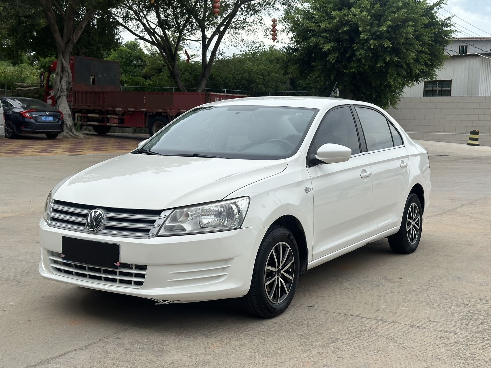 Volkswagen Santana 2016 car image 