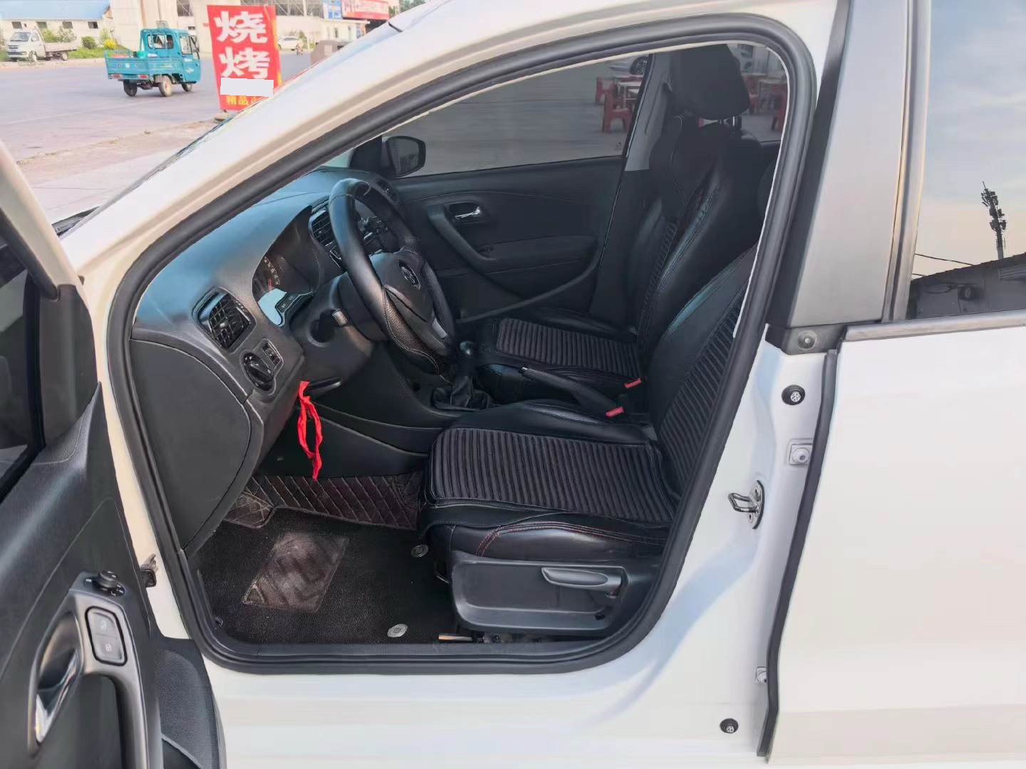 Volkswagen Polo 2019 #4 Volkswagen Polo 2019 car image #4