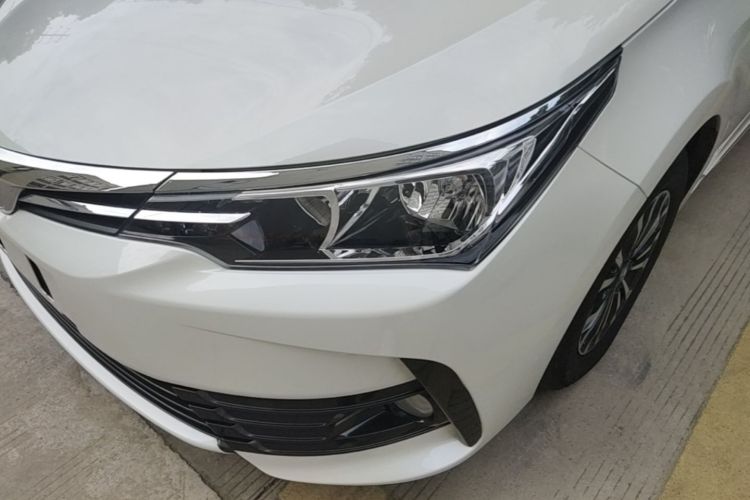 Toyota Corolla 2017 car image #22