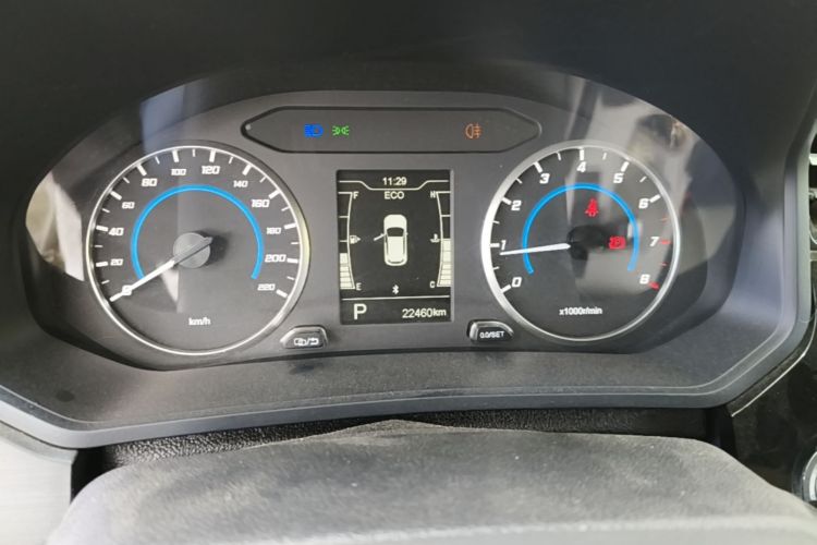 Chery Tiggo 3x 2023 car image #12