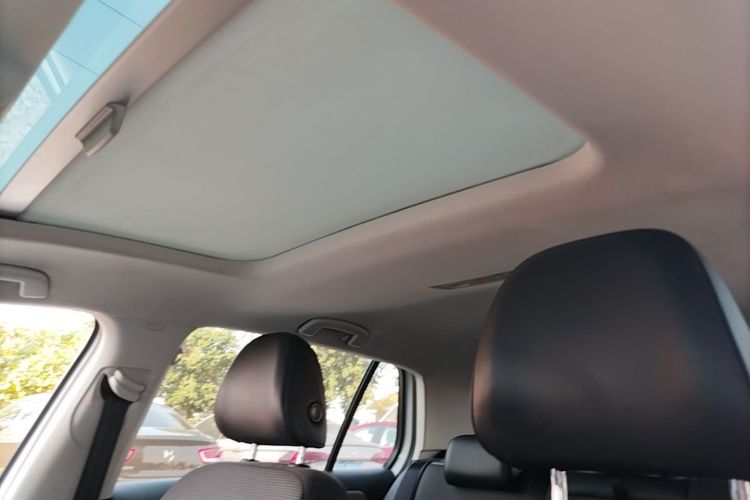 Volkswagen Golf 2019 #18 Volkswagen Golf 2019 car image #18