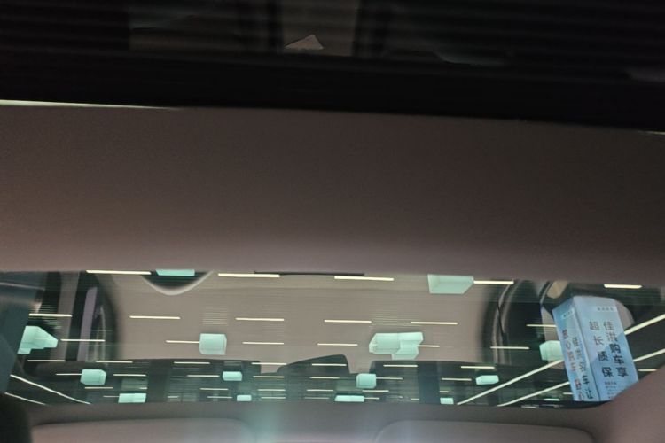 Tesla Model 3 2025 car image #18