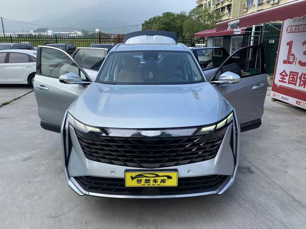 GEELY Boyue L 2024 car image #12