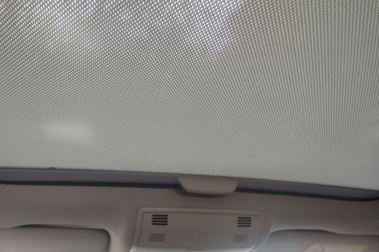 Volkswagen Golf 2017 car image #20