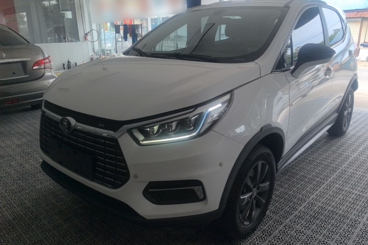 BYD Yuan New Energy 2020 #2 BYD Yuan New Energy 2020 car image #2