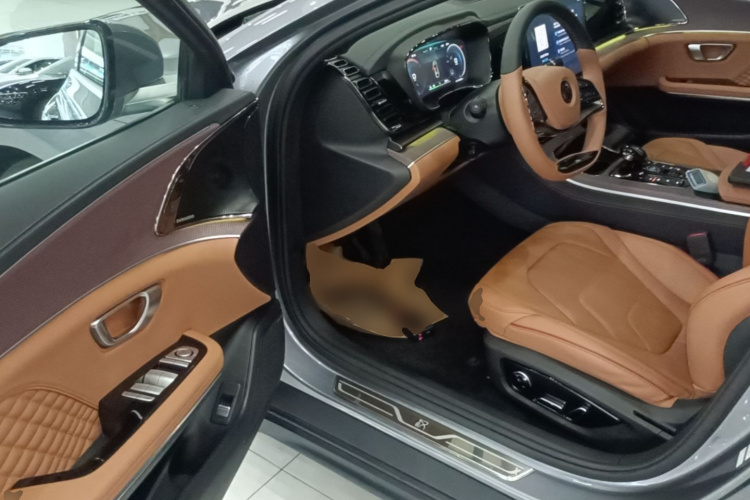 BYD Han 2022 car image #16