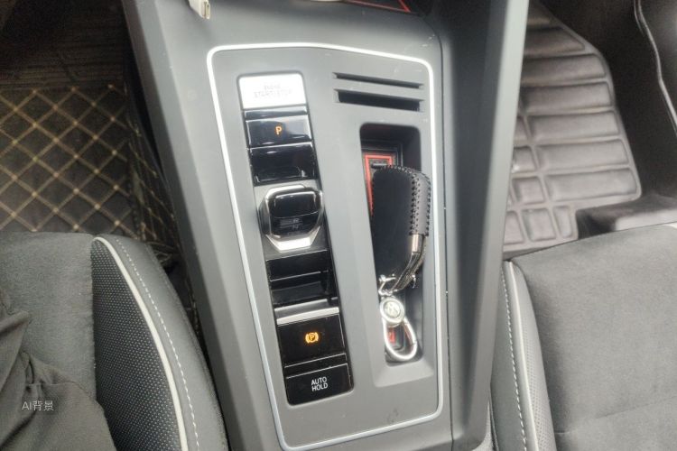 Volkswagen Golf 2021 car image #16