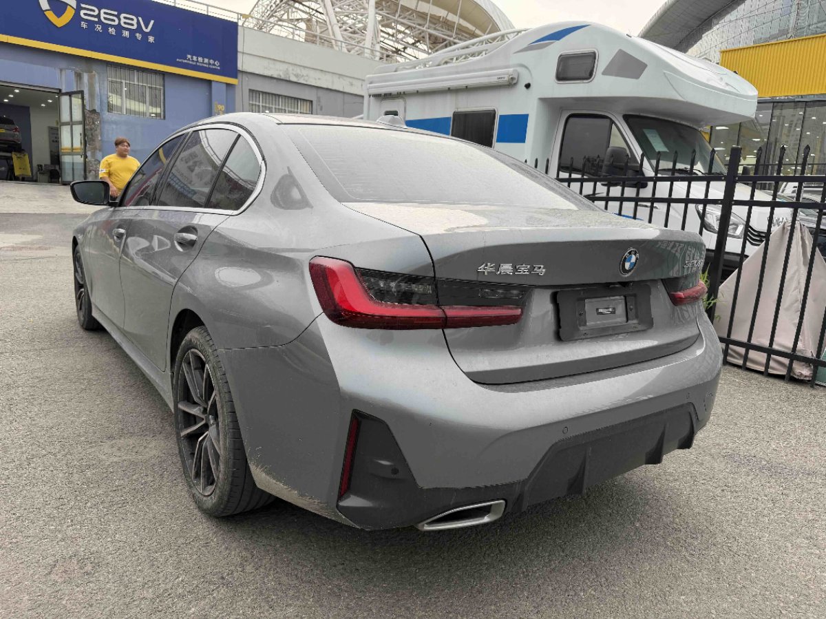 BMW 3 Series 2023 #2 BMW 3 Series 2023 car image #2