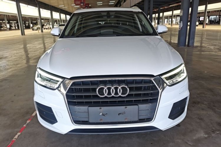 Audi Q3 2018 #3 Audi Q3 2018 car image #3