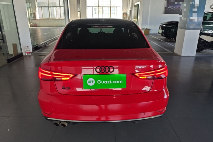 Audi A3 2018 car image #6