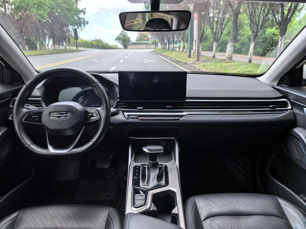 GEELY Emgrand 2023 #7 GEELY Emgrand 2023 car image #7