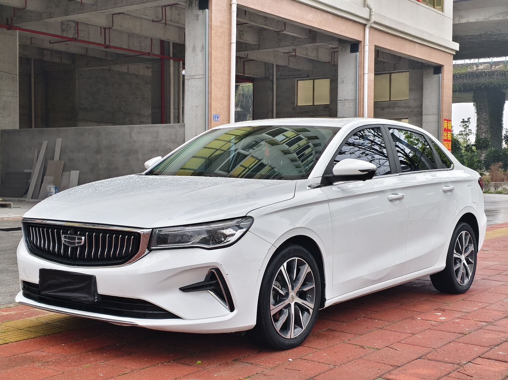 GEELY Emgrand 2023 #2 GEELY Emgrand 2023 car image #2