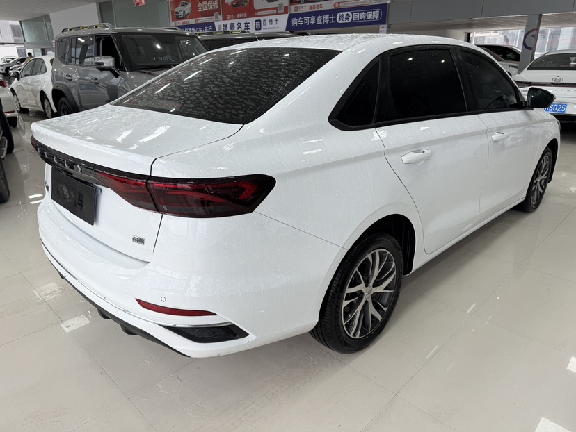 GEELY Emgrand 2023 #4 GEELY Emgrand 2023 imagem de carro #4