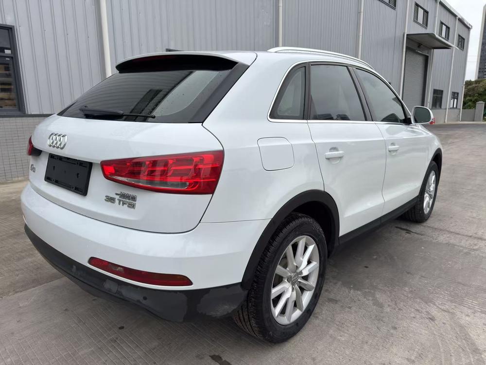 Audi Q3 2015 #6 Audi Q3 2015 car image #6