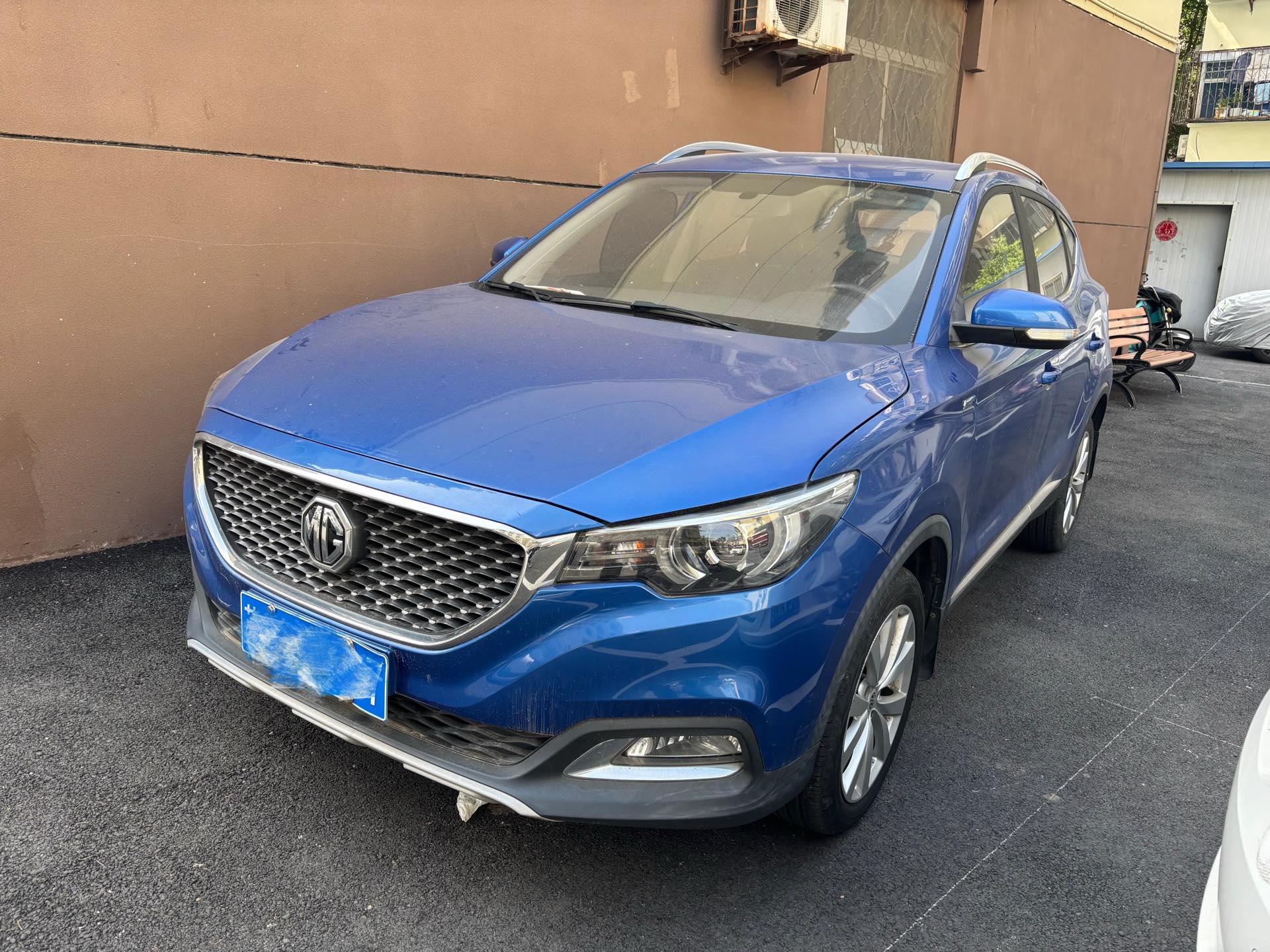 MG ZS 2017 car image 