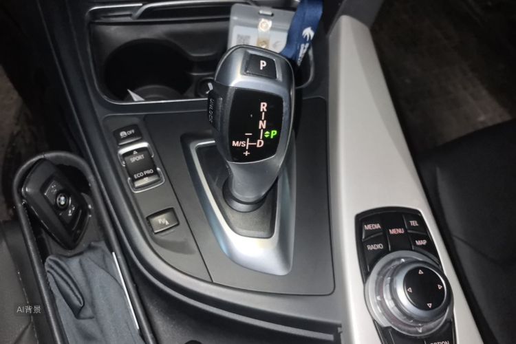 BMW 3 Series 2017 #16 BMW 3 Series 2017 car image #16