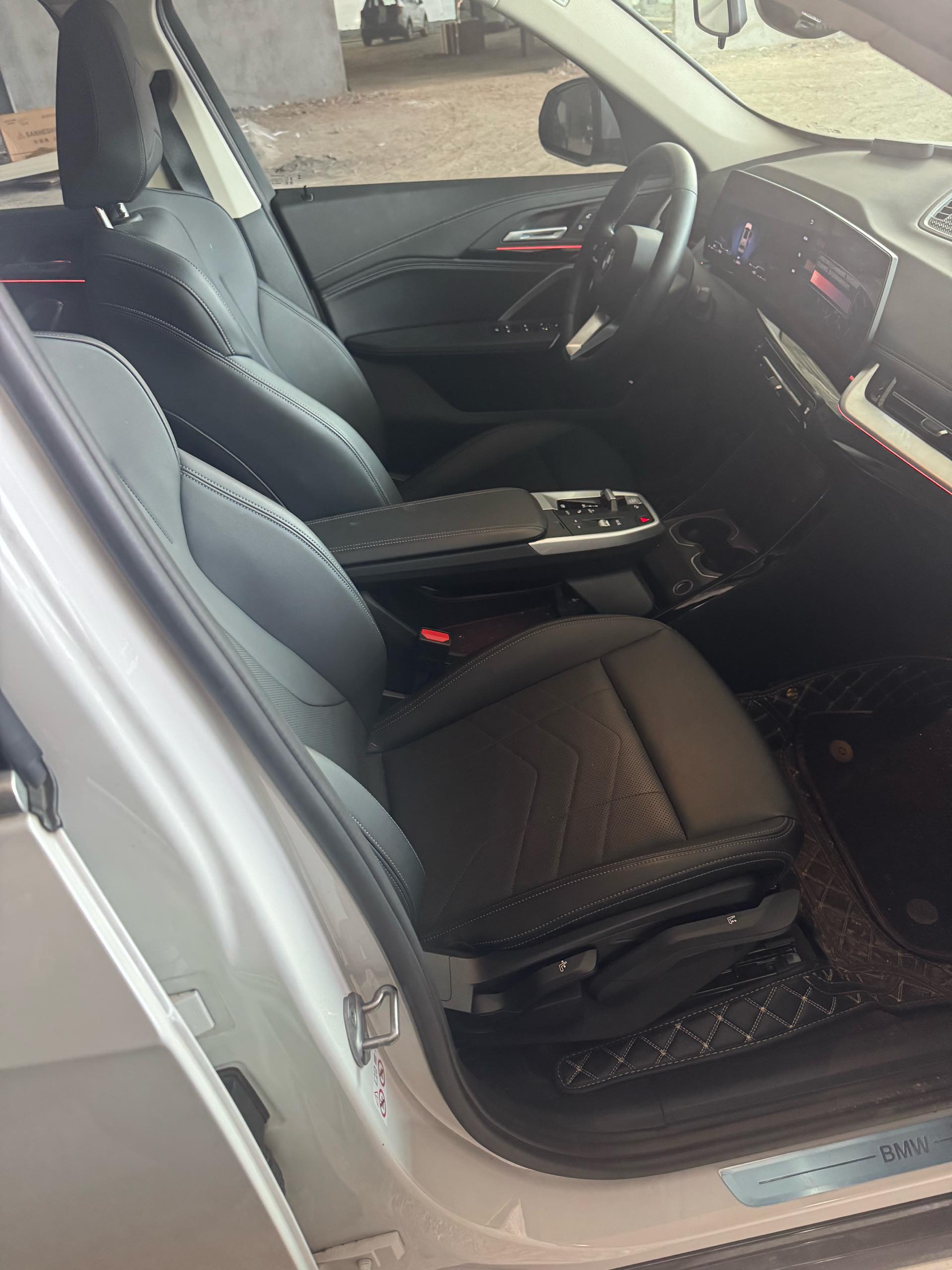 BMW X1 2024 #7 BMW X1 2024 صورة سيارة #7