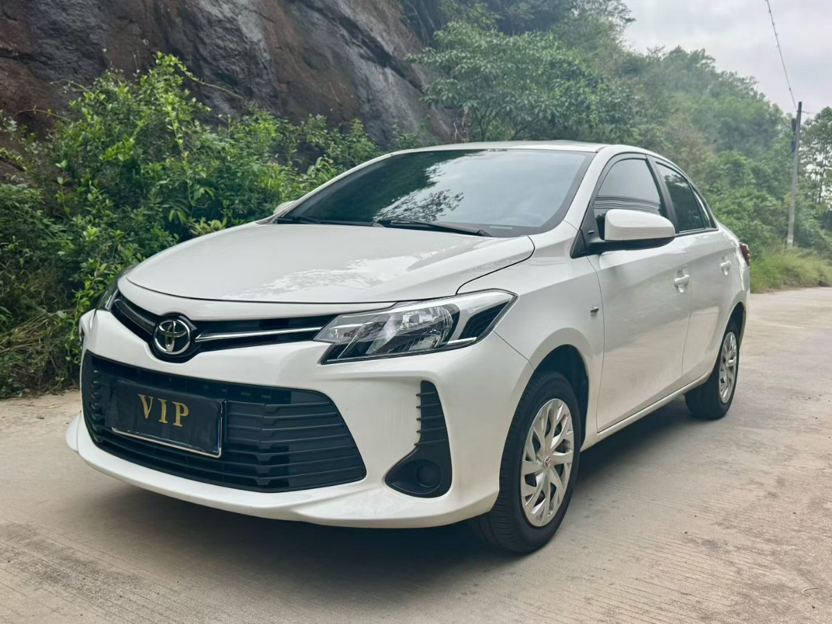 Toyota Vios 2022 immagine di auto 