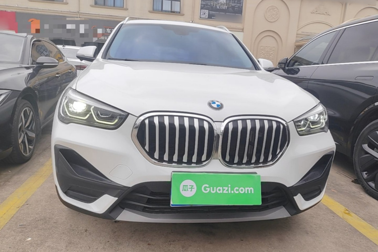 BMW X1 2021 #3 BMW X1 2021 car image #3