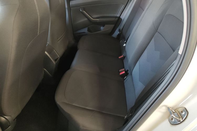 Volkswagen Polo 2020 car image #17