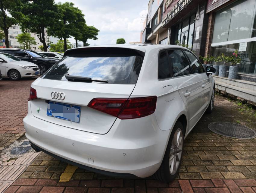 Audi A3 2015 car image #5