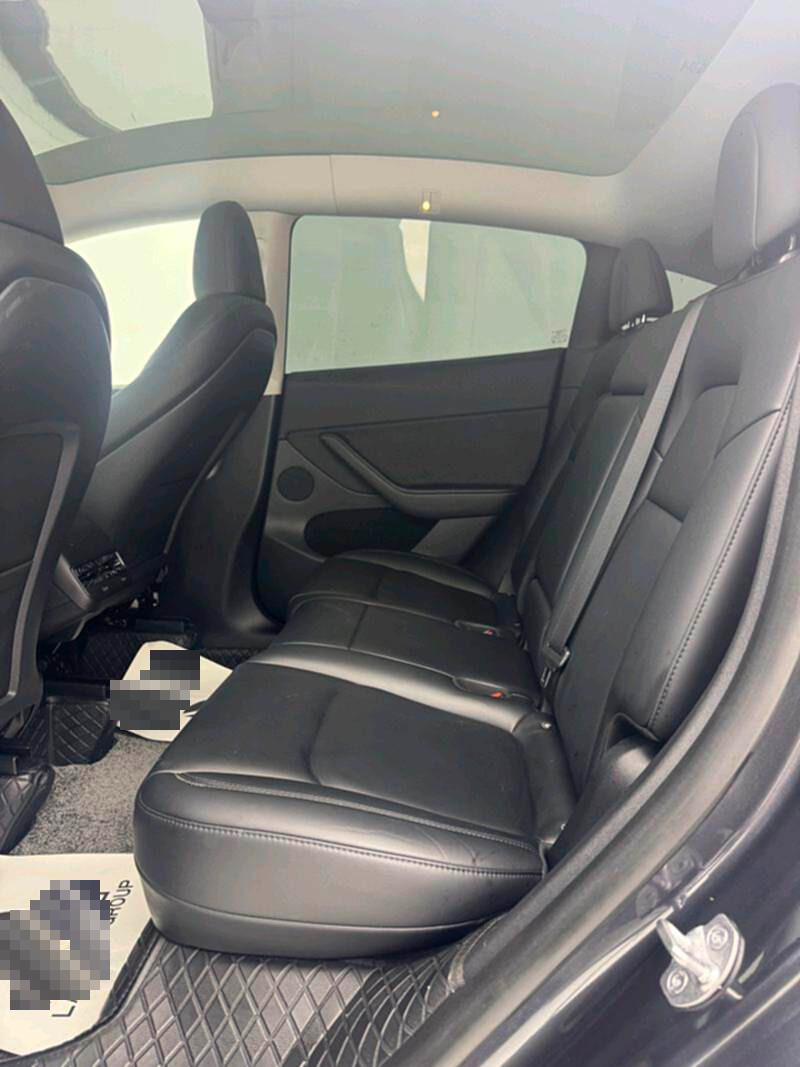 Tesla Model Y 2024 car image #7