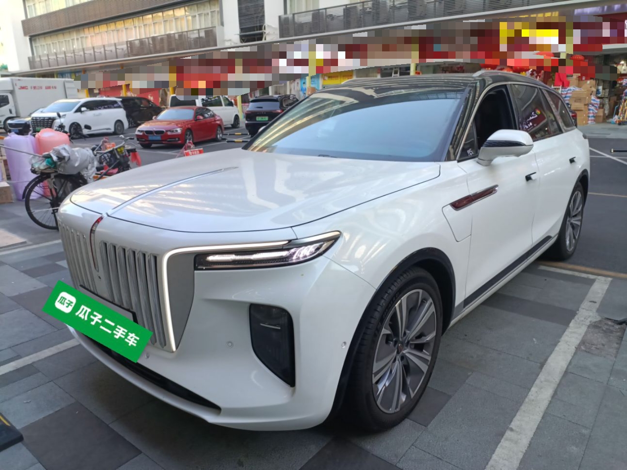 HongQi E-HS9 2023 car image 